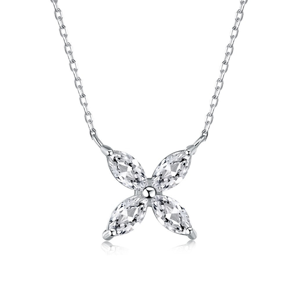 Élodie Pendant Necklace