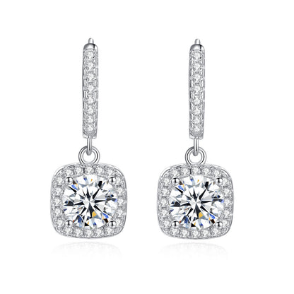 Lucía Square Moissanite Stud Earrings