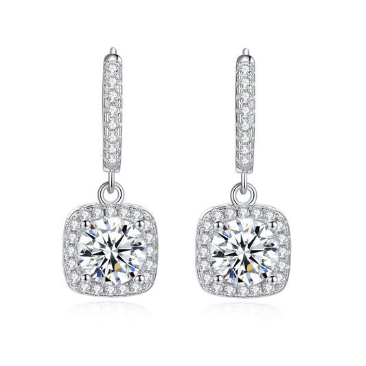 Lucía Square Moissanite Stud Earrings