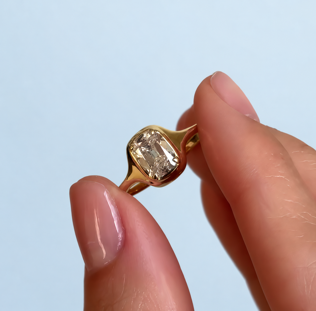 Amélie Bezel 2ct Cushion Solitaire Ring